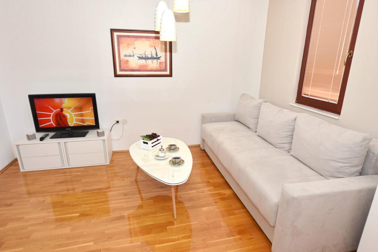 Si Apartments Ohrid With Free Parking Bagian luar foto