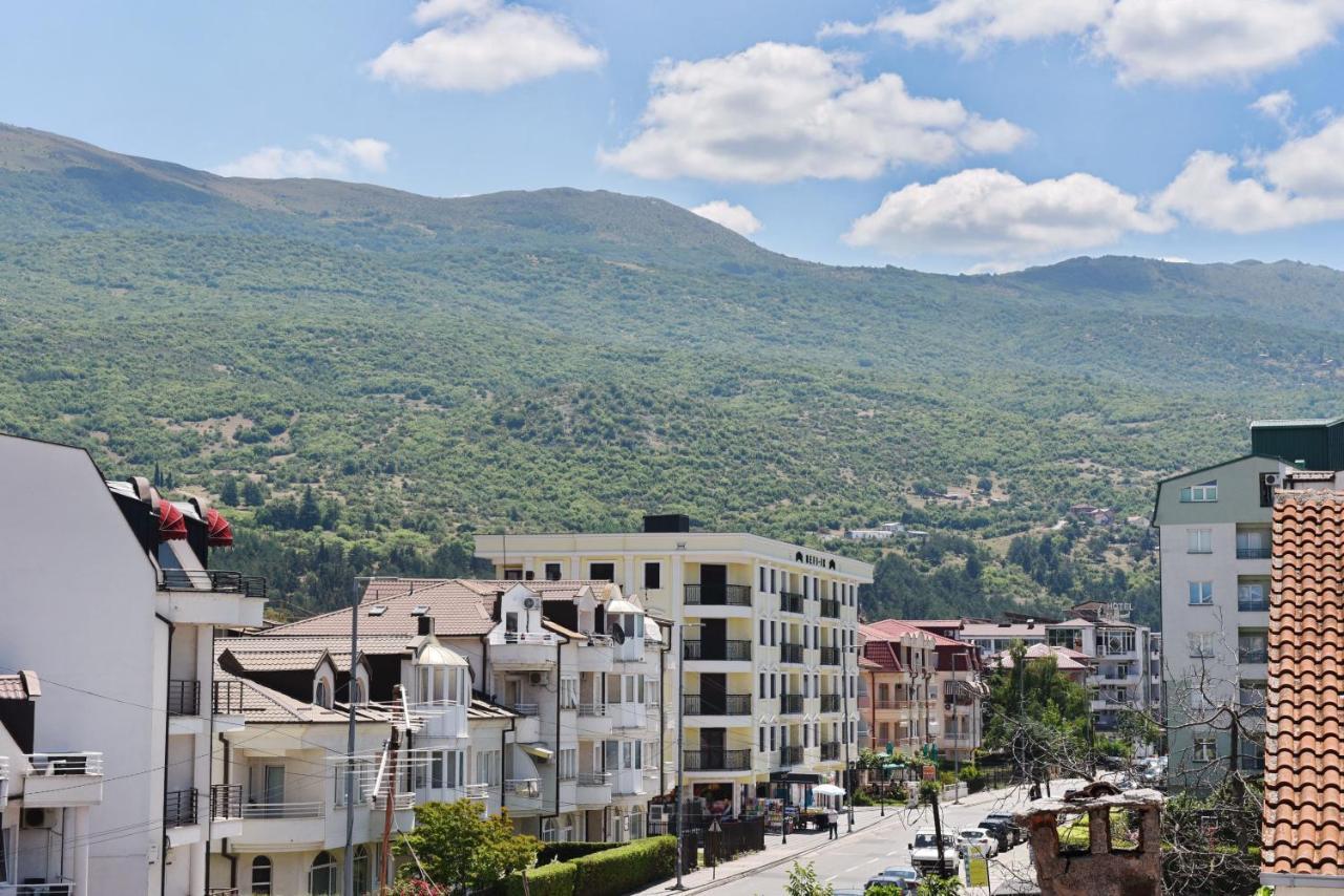 Si Apartments Ohrid With Free Parking Bagian luar foto