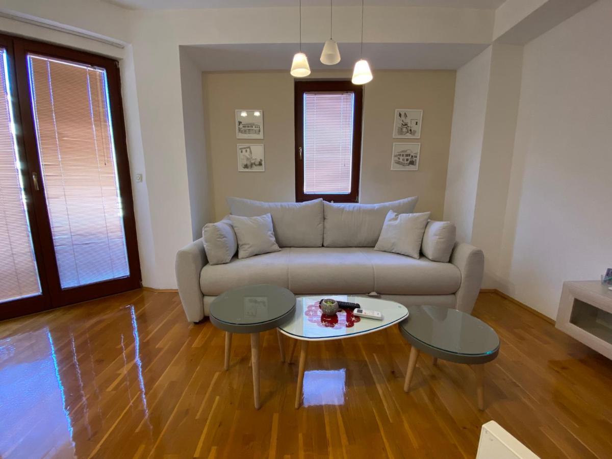 Si Apartments Ohrid With Free Parking Bagian luar foto